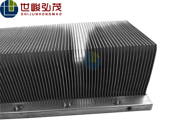 新能源汽車充電樁散熱器鋁型材 新能源汽車充電樁散熱器鋁型材